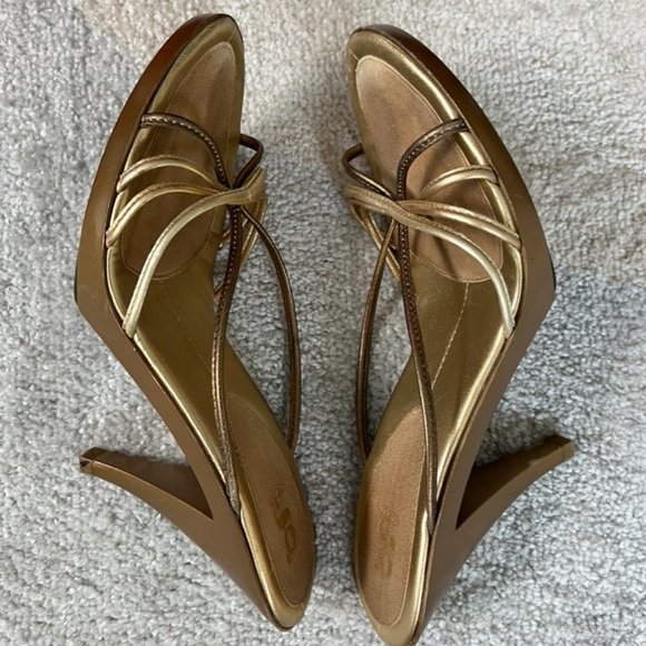 NikeLab Multistrap Sz 8 Metallic Sandals - Picture 1 of 6
